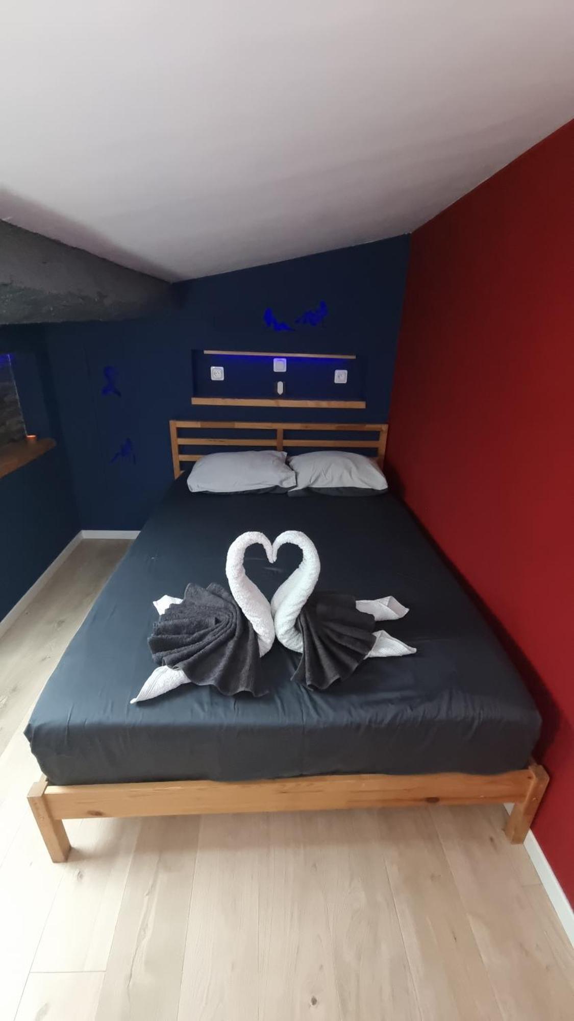 Appartement Romantique Climatise Belorizon - 30 Min De La Mer Pignans Eksteriør billede